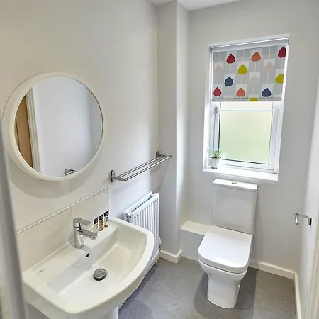 Host & - Mallard * Whitby