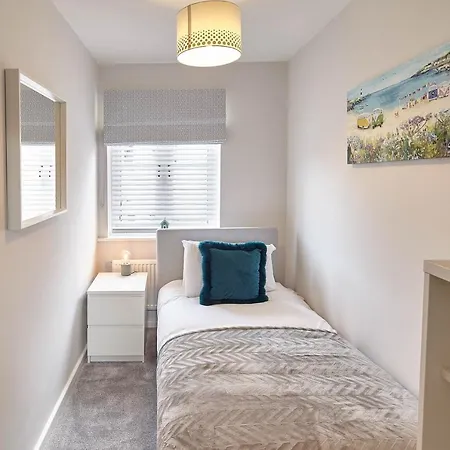 Host & - Mallard بيت للعطل ويتبي